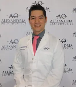 Dr Lee Alexandria Orthodontics | About the Orthodontist 